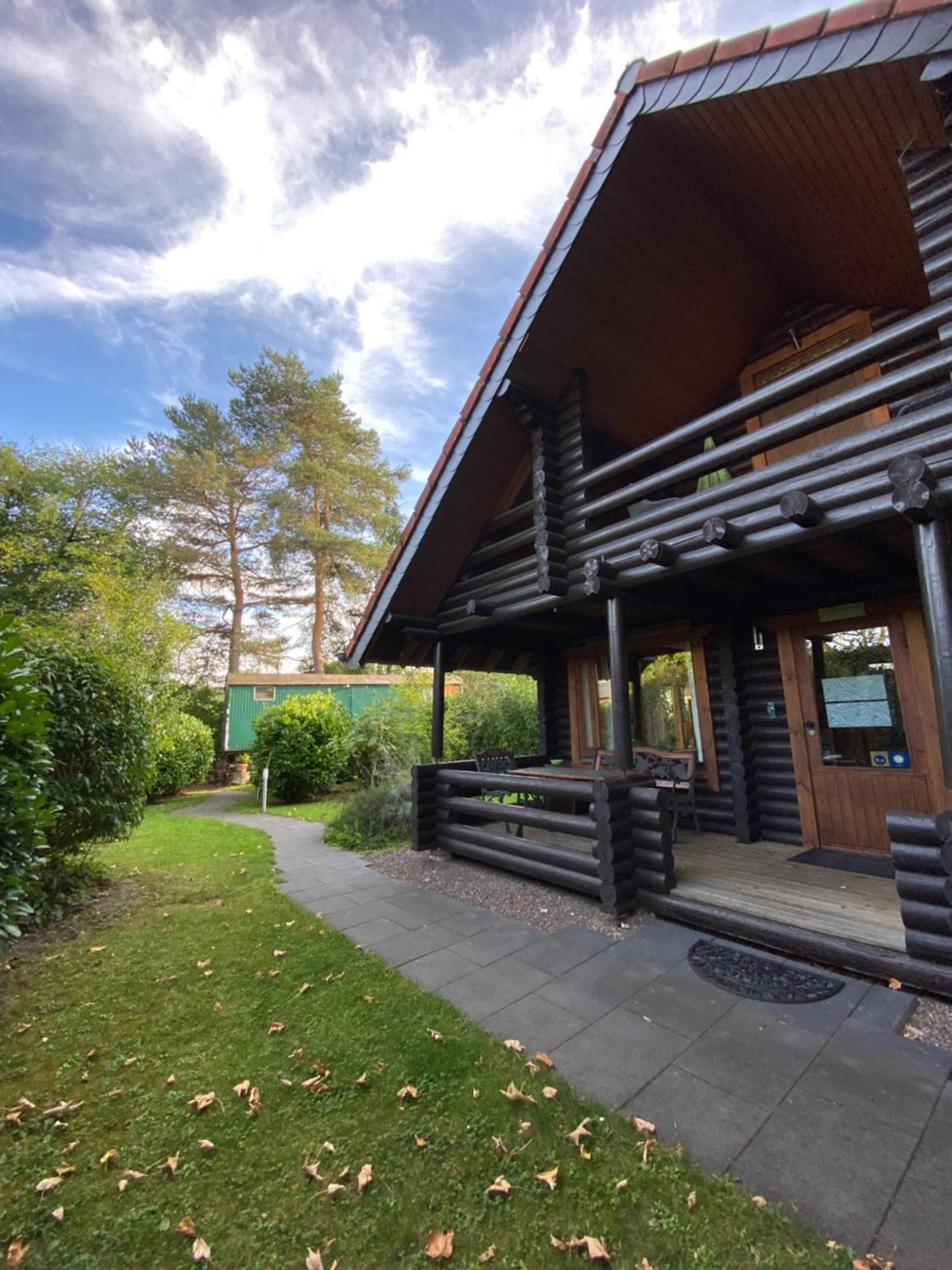 Eifel-Lounge Blockhaus Mit Kamin Garten Balkon Nahe Koeln Therme Bruehl Phantasialand Weilerswist Exterior foto